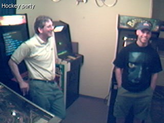 WebcamHockeyPartyMe3.jpg (18221 bytes)